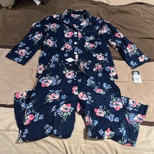 Floral sleep wear set